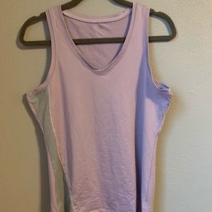 Alo cool fit workout tank.